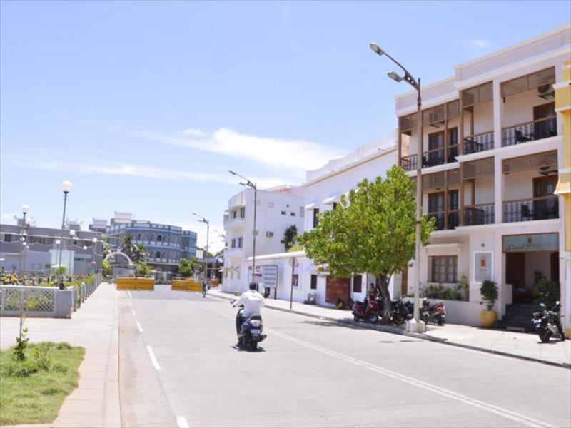 Cours Chabrol Hotel Puducherry Eksteriør billede
