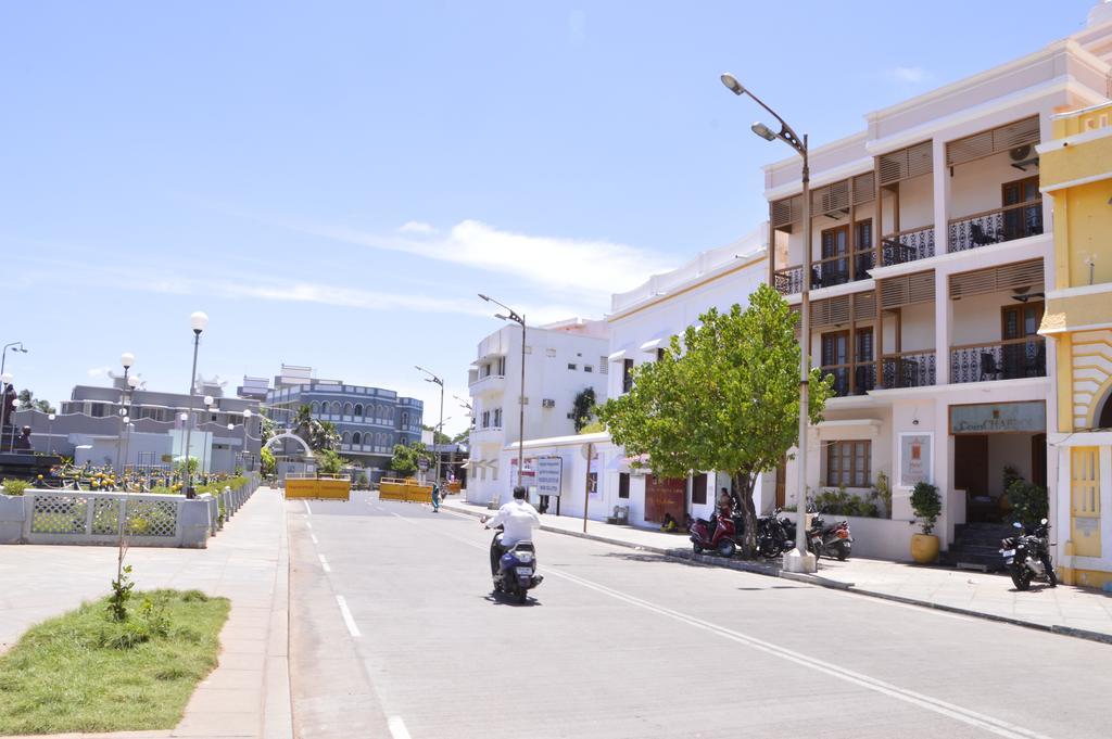 Cours Chabrol Hotel Puducherry Eksteriør billede