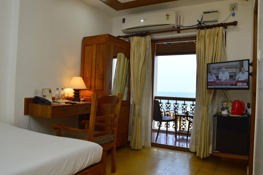 Cours Chabrol Hotel Puducherry Værelse billede
